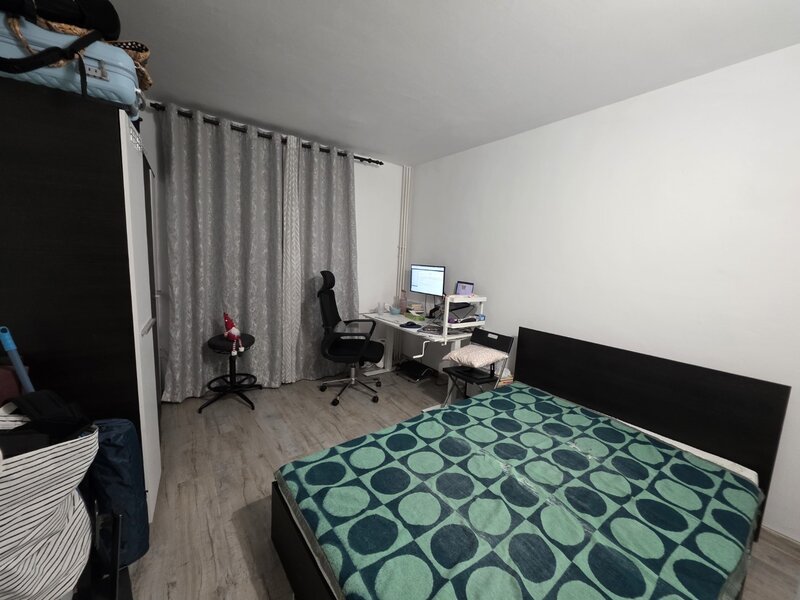 Nicolae Grigorescu, chiar la metrou, 5 minute  parc IOR, pe Camil Ressu